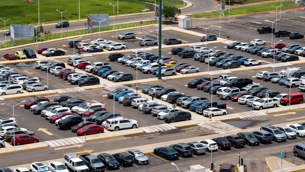 AIQ Parking Photo
